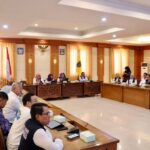 Rakor Posyandu Kalsel Fokus Penguatan SDM dan Digitalisasi Layanan, Targetkan 20 Ribu Kader Terlatih IMG_0460-768x512